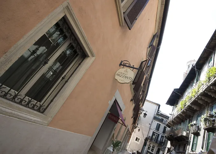 Mazzanti Верона