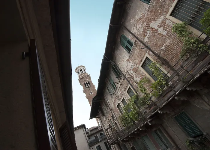 Отель Mazzanti Верона