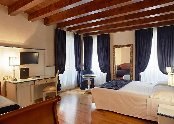 Отель Mazzanti 3*