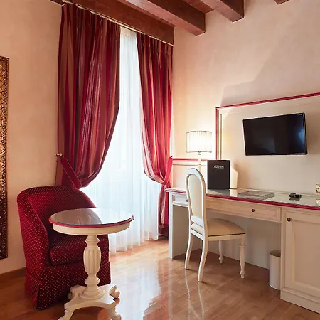 Mazzanti Hotel