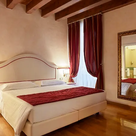 Hotel Mazzanti 3*