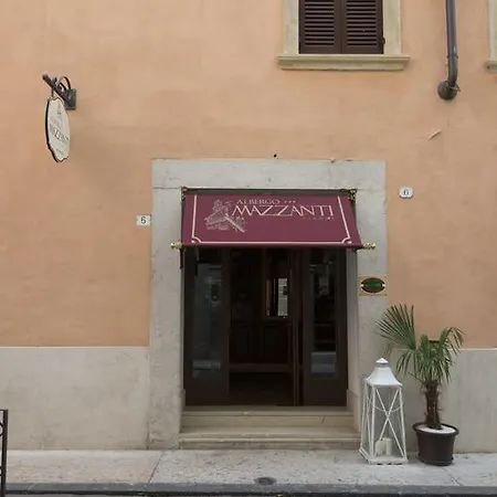 Ξενοδοχείο Mazzanti 3*