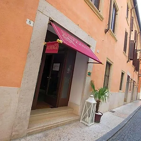 Mazzanti 3* Verona