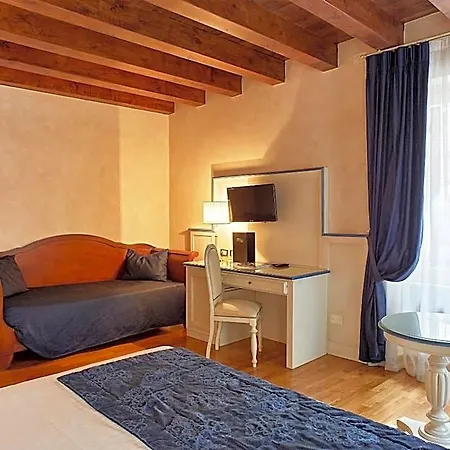 Mazzanti Hotel