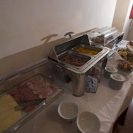 Mazzanti Hotel 3*