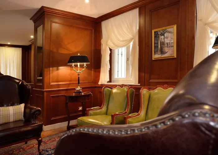 Mazzanti فندق 3*