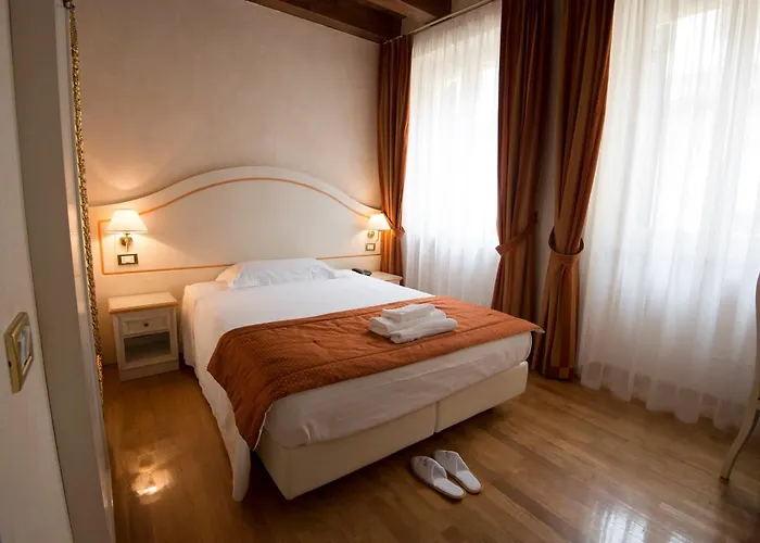 Mazzanti Hotel 3*